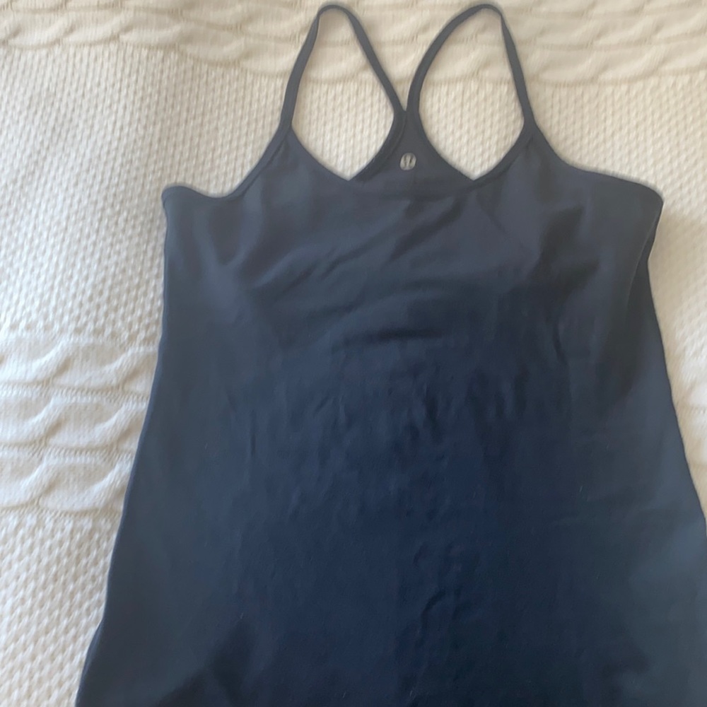 Lululemon Y tank